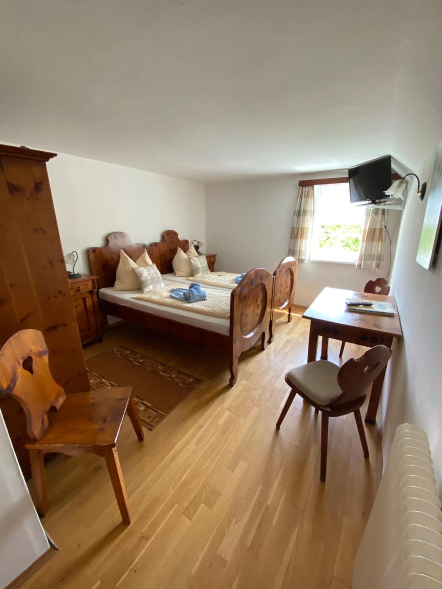 Gasthof Widenschek Thalheim Ngoại thất bức ảnh